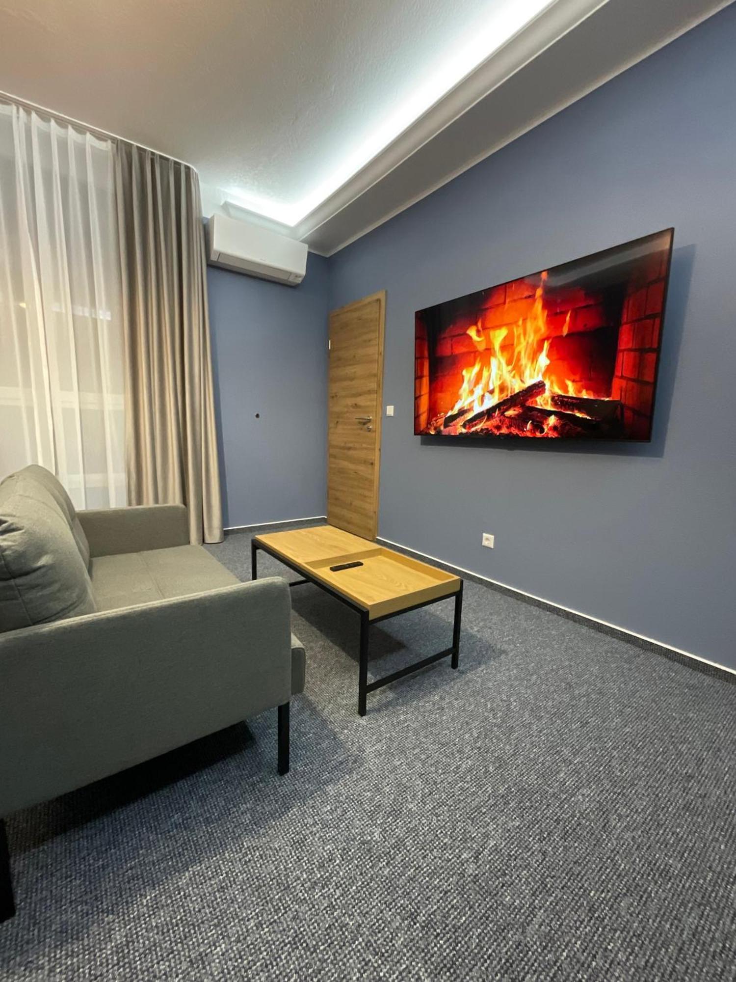 Hotel Residenz Luxury Apartments Metzingen  Ngoại thất bức ảnh
