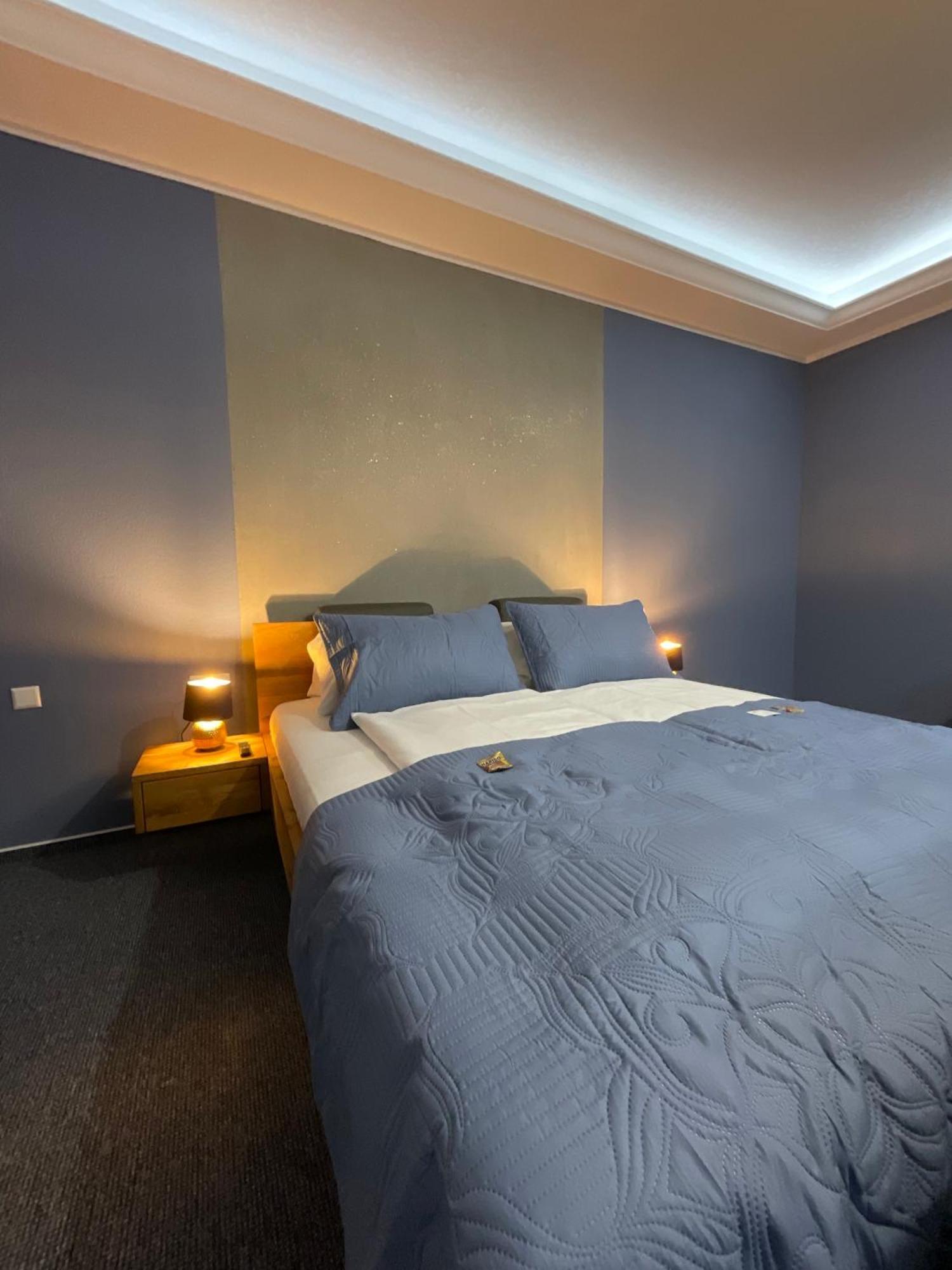 Hotel Residenz Luxury Apartments Metzingen  Ngoại thất bức ảnh