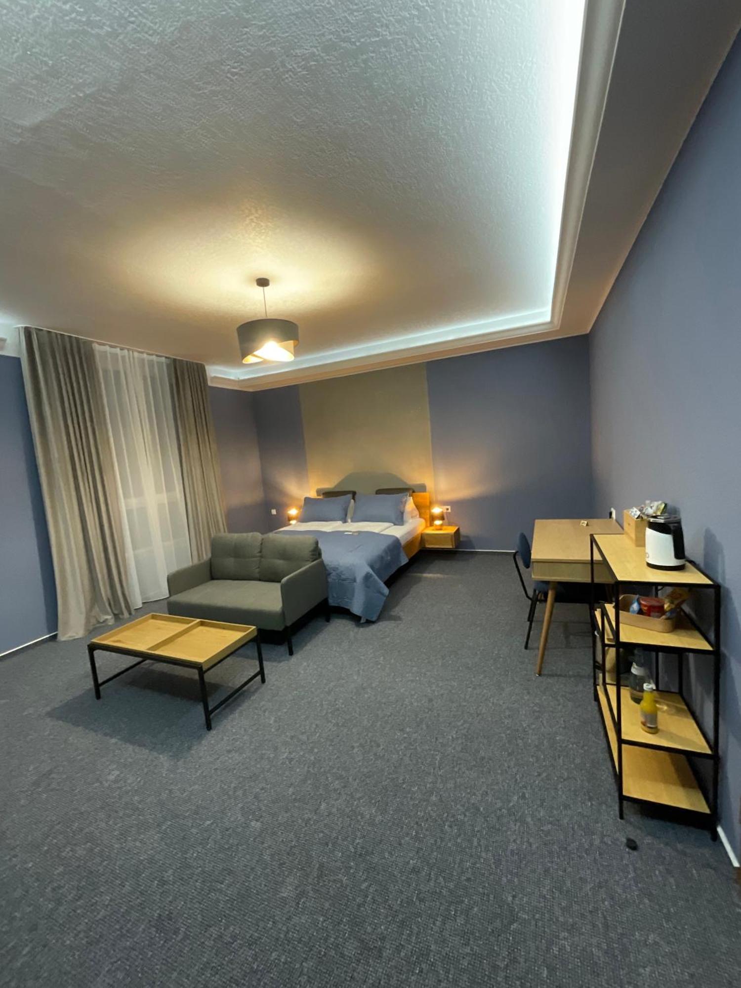 Hotel Residenz Luxury Apartments Metzingen  Ngoại thất bức ảnh