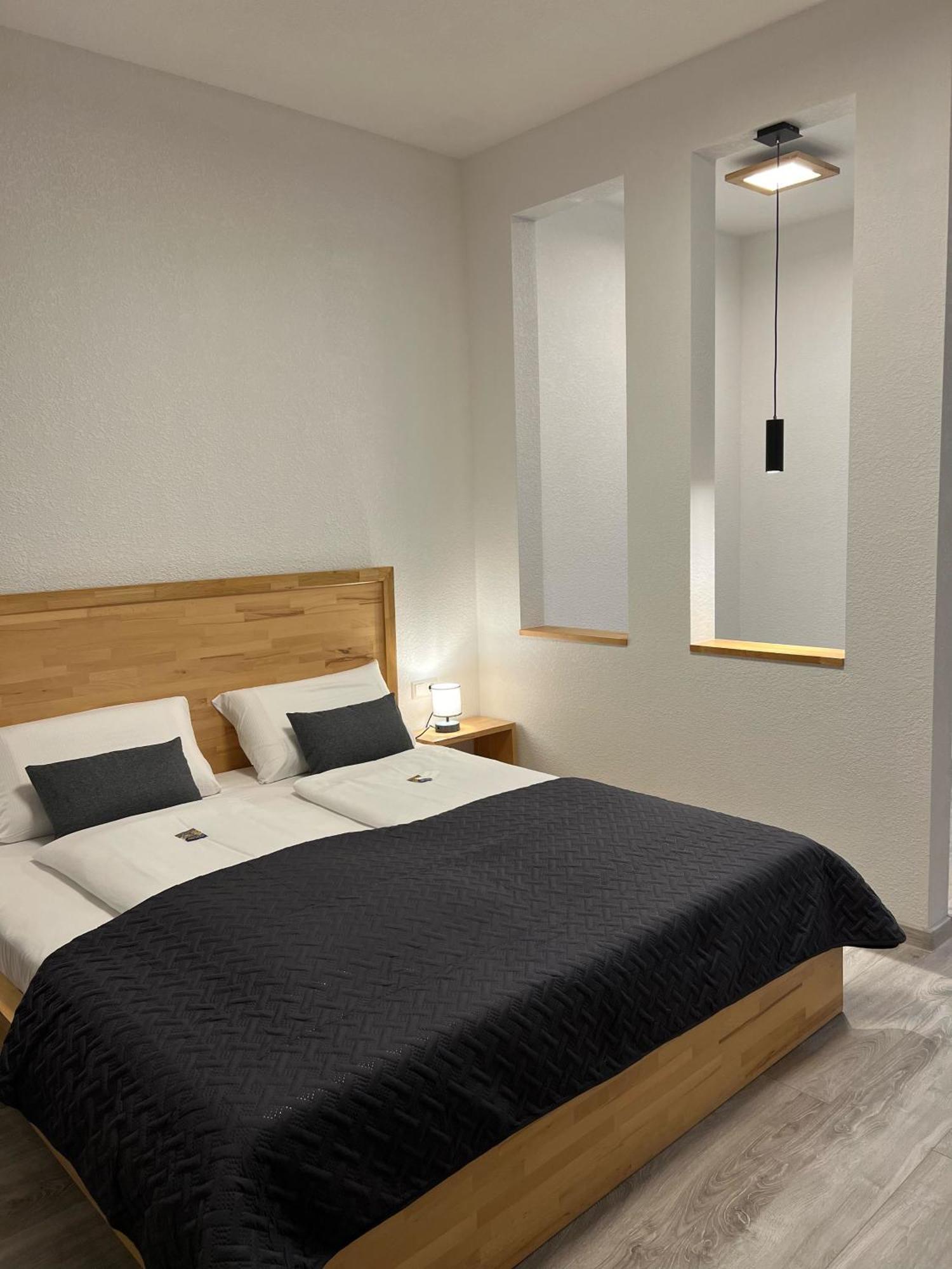 Hotel Residenz Luxury Apartments Metzingen  Ngoại thất bức ảnh