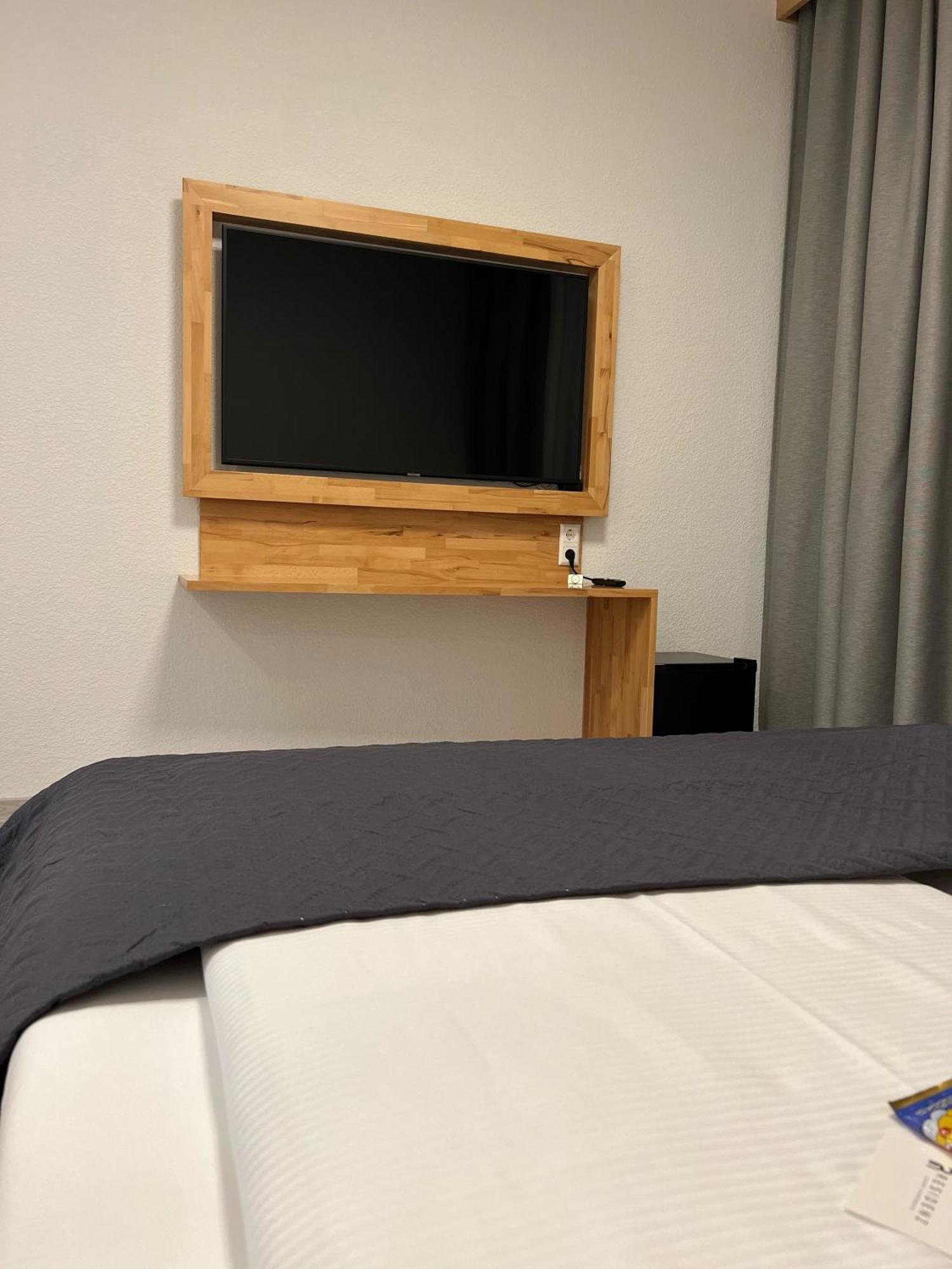 Hotel Residenz Luxury Apartments Metzingen  Ngoại thất bức ảnh